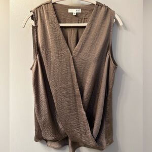 Kut from the Kloth Taupe Sleeveless Blouse Size Large